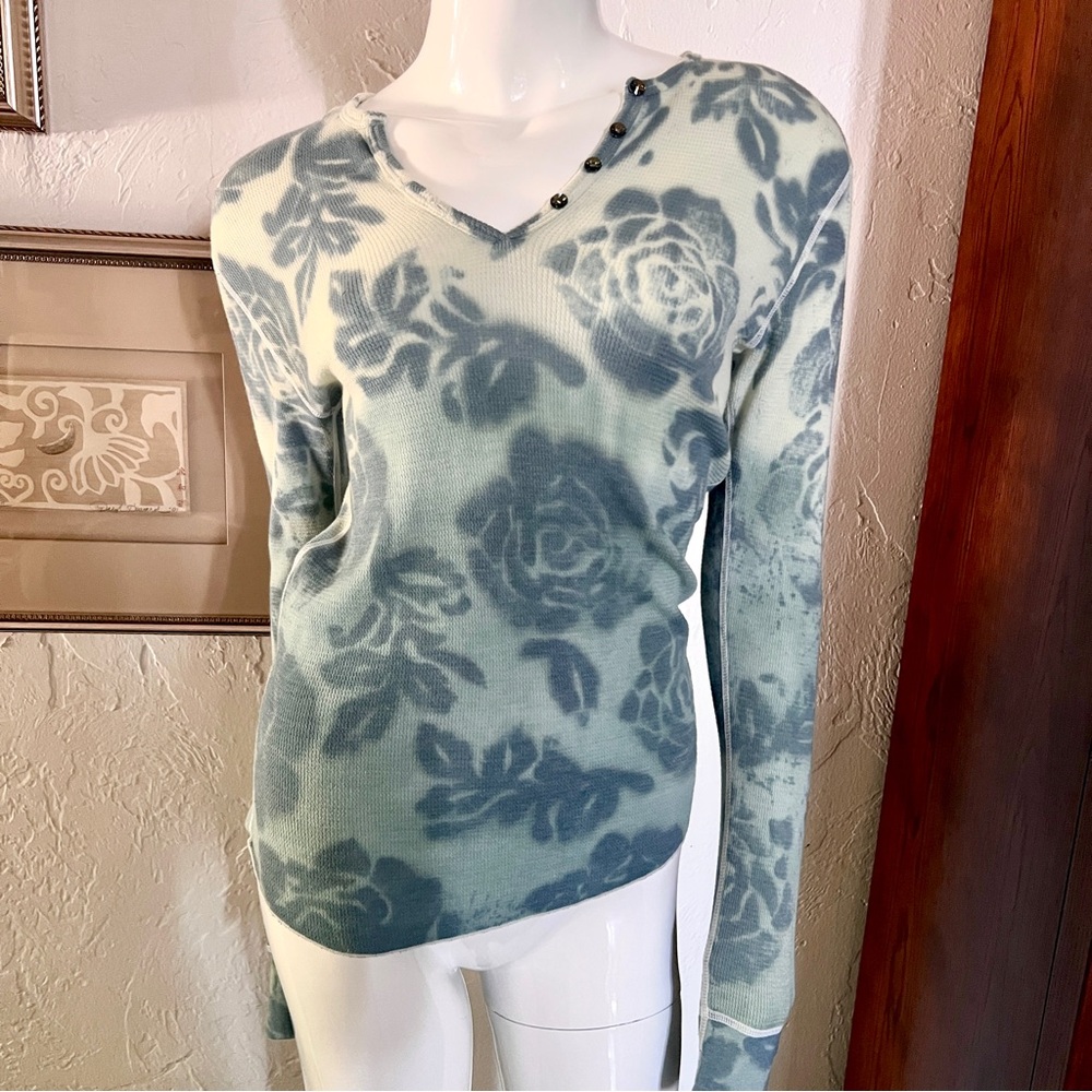 Cut Cute Boho Blue Floral Waffle Knit Henley with Jewel Button Detail - Small